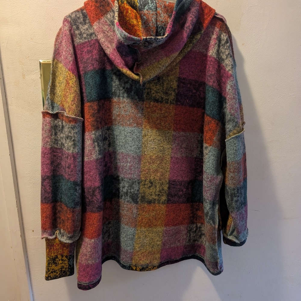 Multicolor Off-the-Shoulder Sweater - Picture 2 of 5